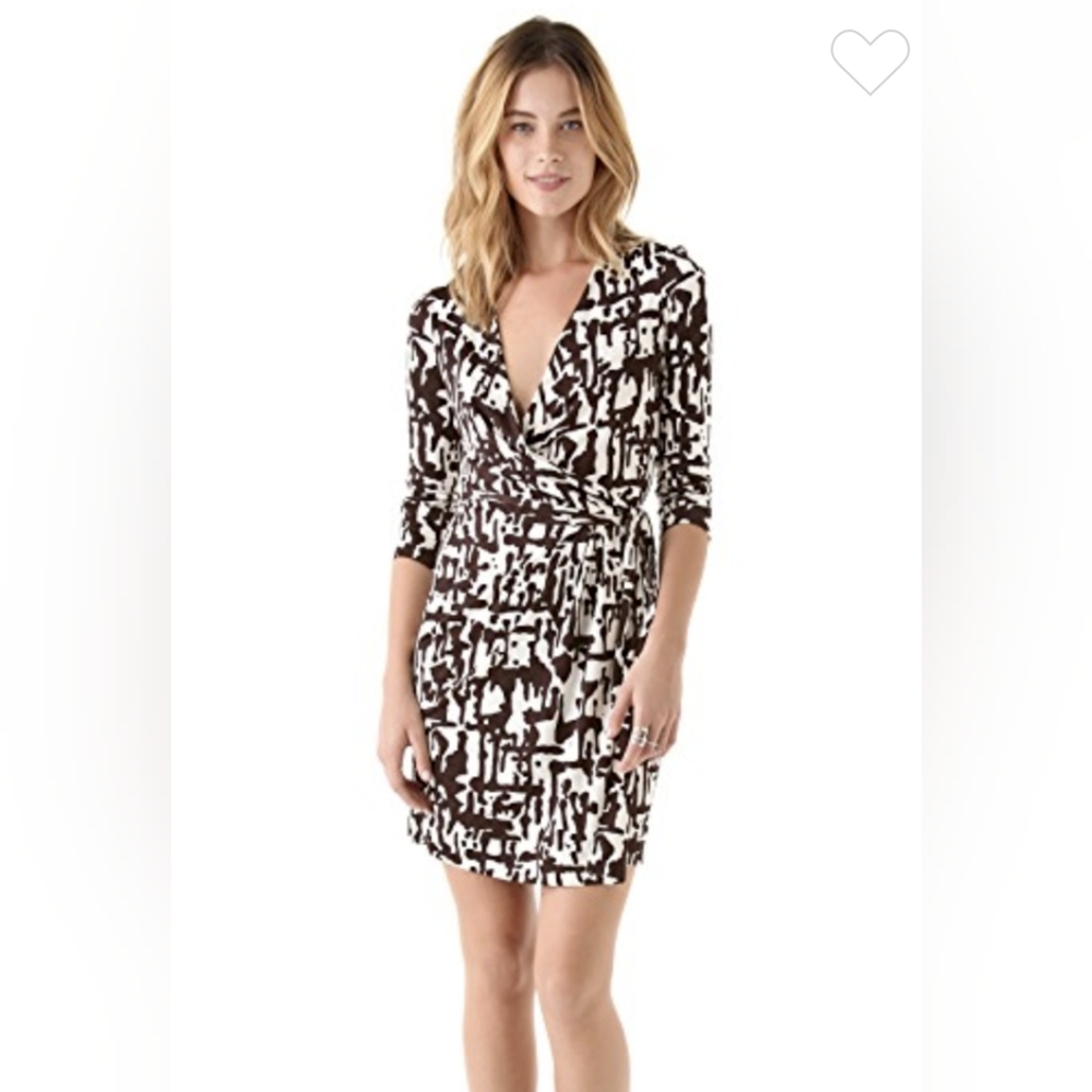 Diane Von Furstenberg Print Silk Wrap Dress NWOT